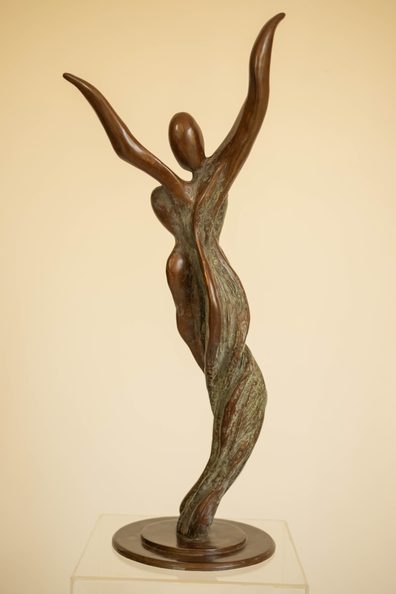 Rejoice, bronze sculpture