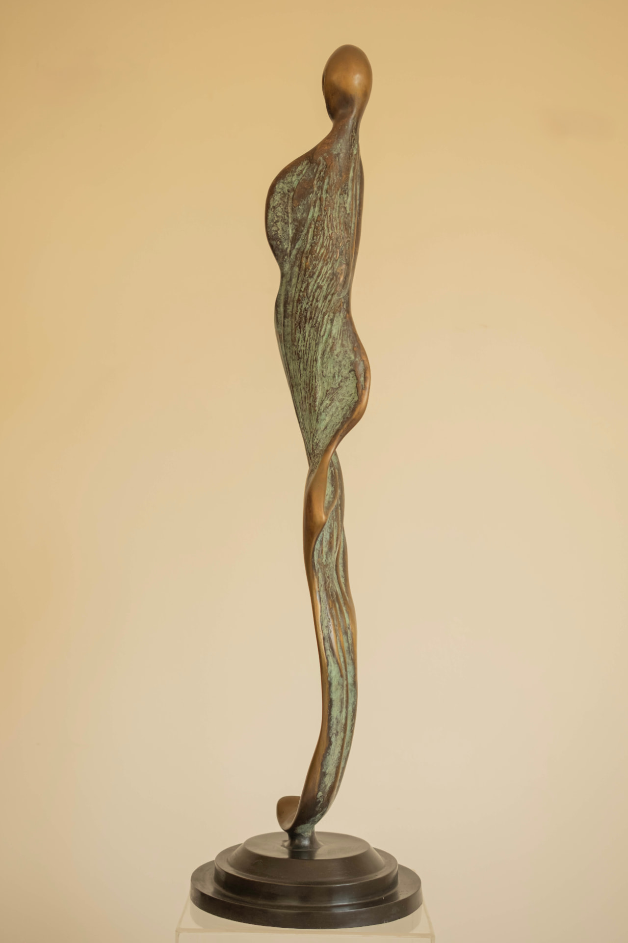 Flame Figure, bronze sculpture, view 3