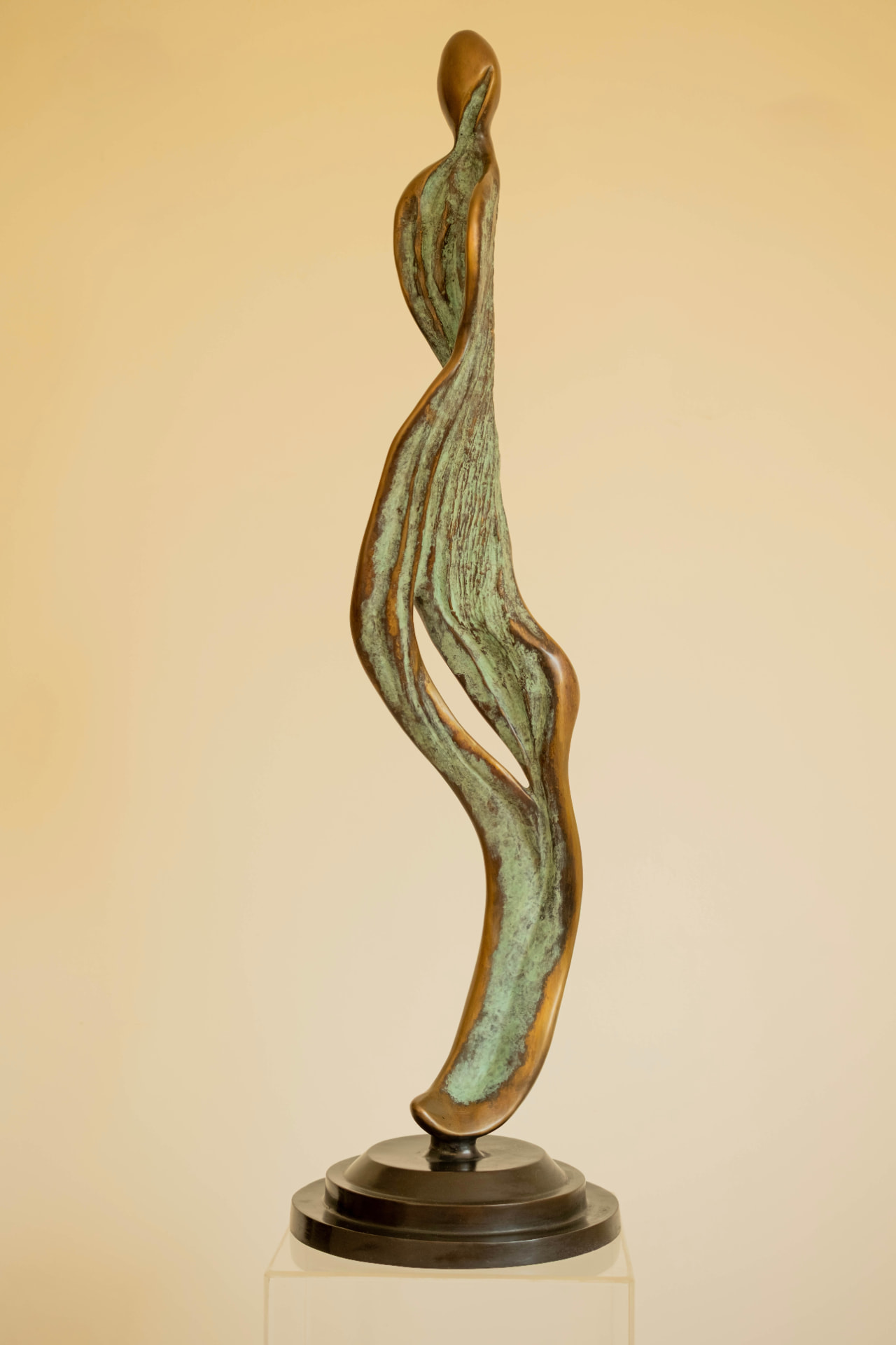 Flame Figure, bronze sculpture, view 1
